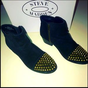 Steve Madden Suede Studded Bootie